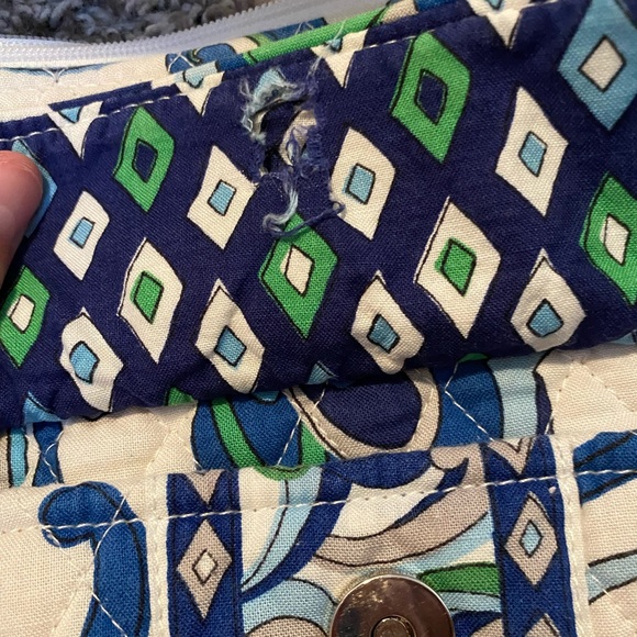 Vera Bradley Crossbody Bundle - Picture 6 of 16